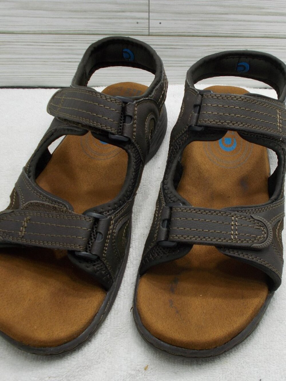 Nunn Bush Men's Size 10 Dual Comfort Memory Foam Sandals